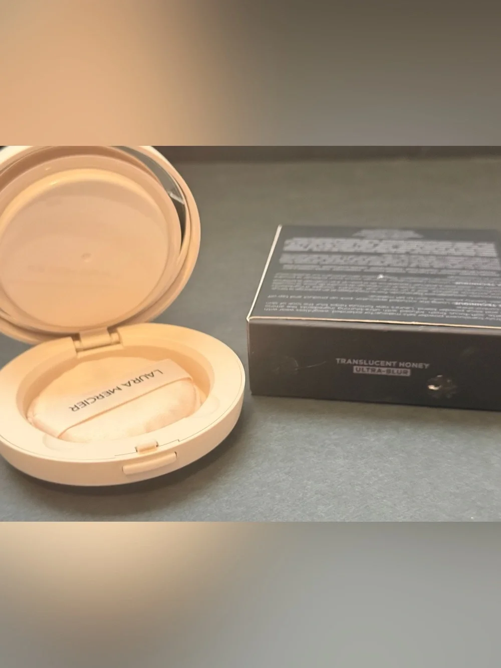Laura Mercier Translucent Pressed Setting Powder Ultra-Blur Honey NIB 6.5g